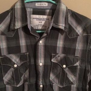 American Eagle Button Down